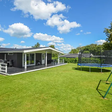 Holiday home 3 Bedroom Gorgeous In Hejls